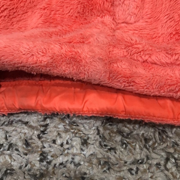North Face Osito Plush Fleece Teddy Jacket Size Medium Orange - Picture 12 of 13